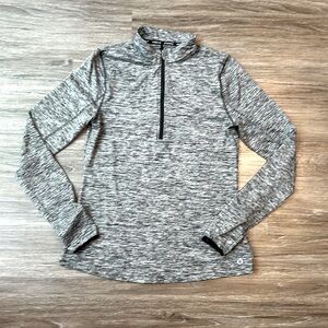 Good move  Running 1/4 Zip Pullover With Thumbholes Grey